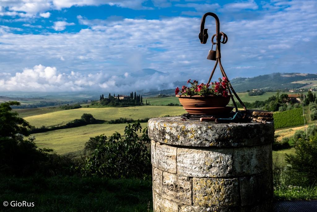 Agriturismo La Buca Di Bellugi San Quirico d'Orcia Exterior photo